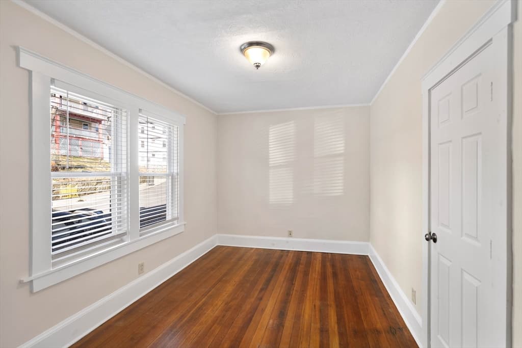 3 Family - 3 Units Up/Down at 51 Alpha Road, Boston MA 02124, photo 8 of 15