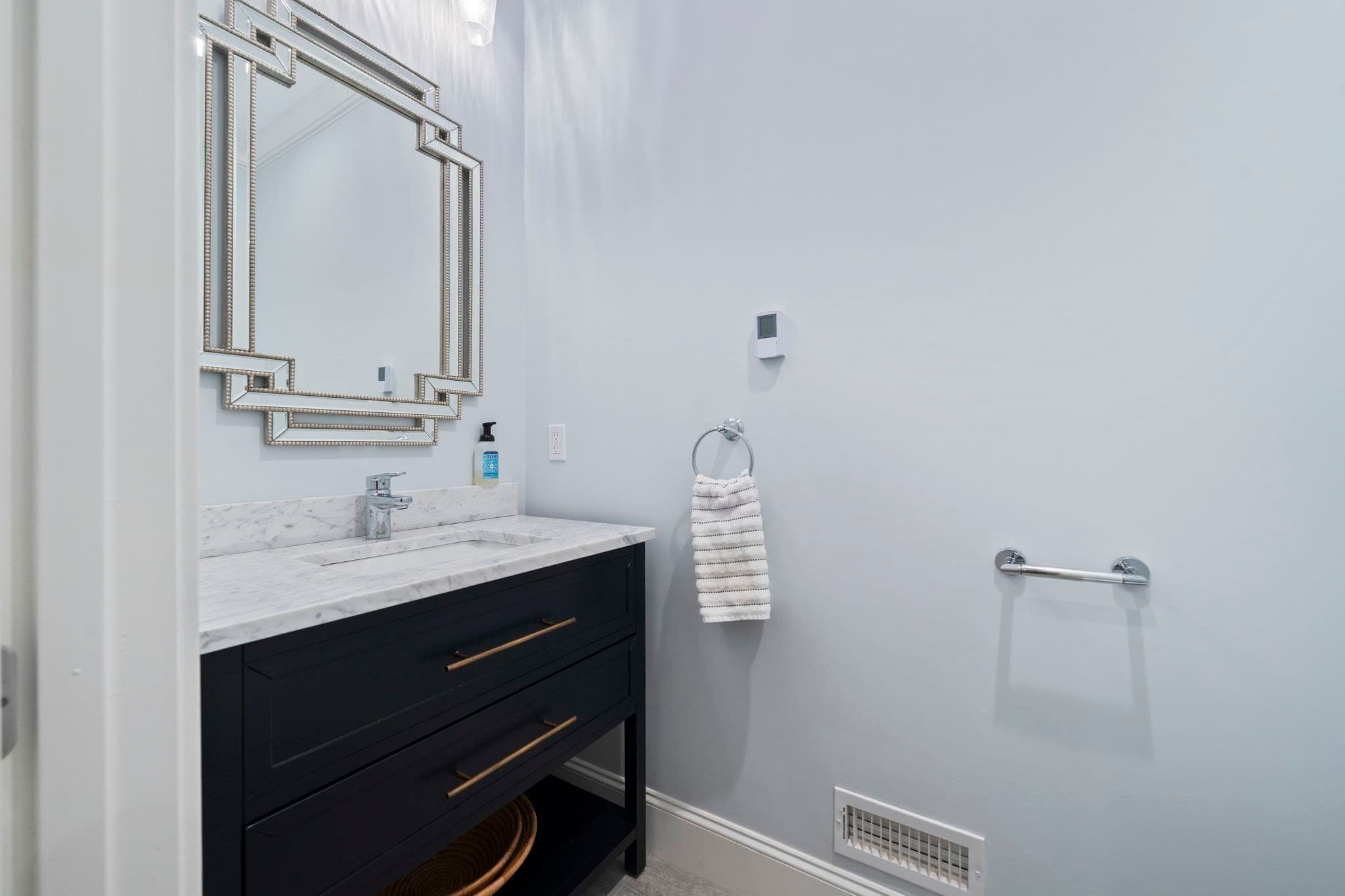Single Family Residence at 11 Woodhaven Rd, Newton MA 02468, Newton, photo 14 of 42