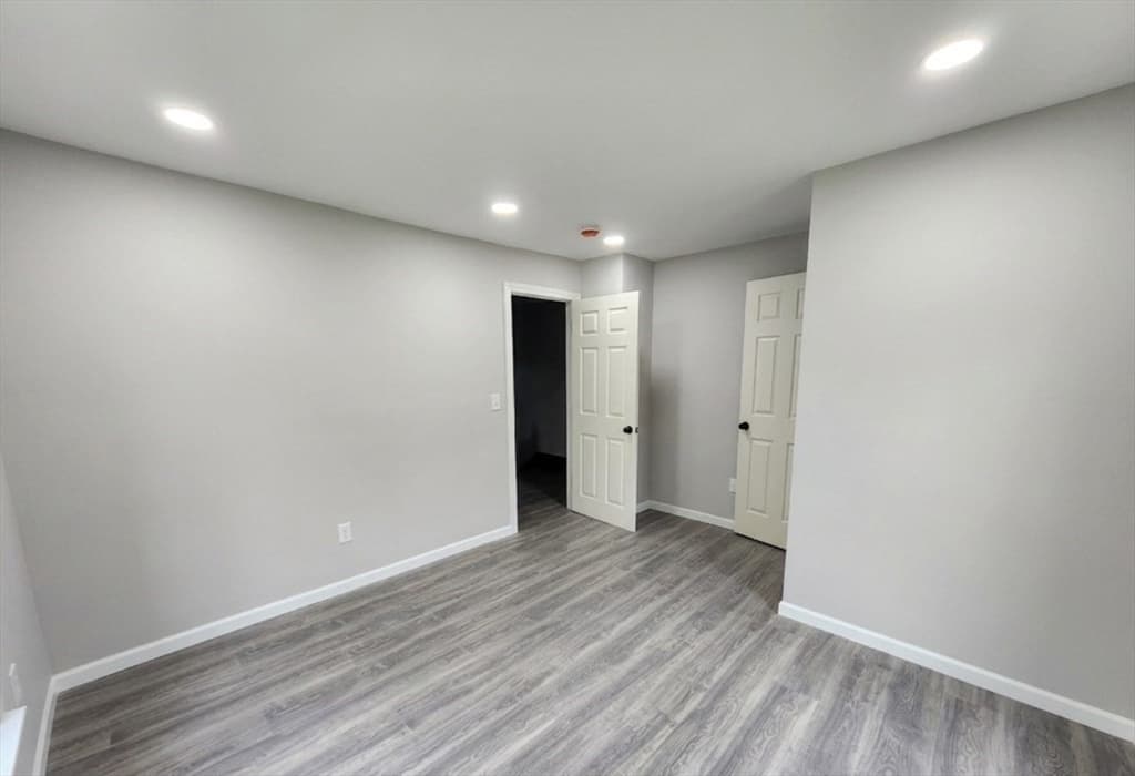 Multi Family at 179 Sargeant St, Holyoke MA 01040, Holyoke, photo 16 of 19