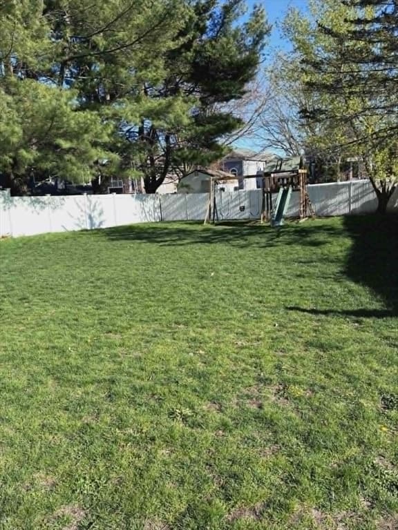 2 Family - 2 Units Up/Down at 40-42 Swan Street, Malden MA 02148, photo 28 of 31