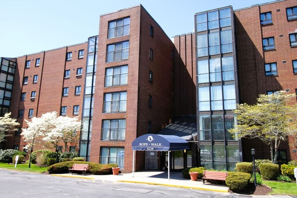 4234 North Main St # 208, Fall River MA 02720 photo 20