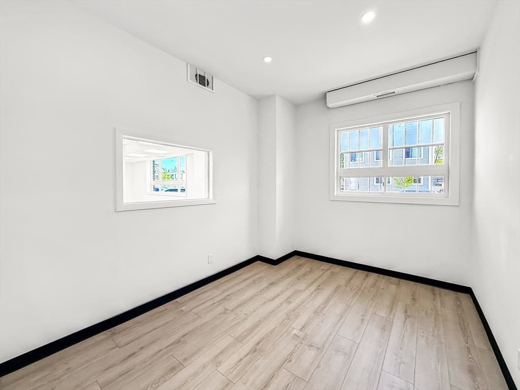 64 Dewey St, Worcester MA 01610 photo 20