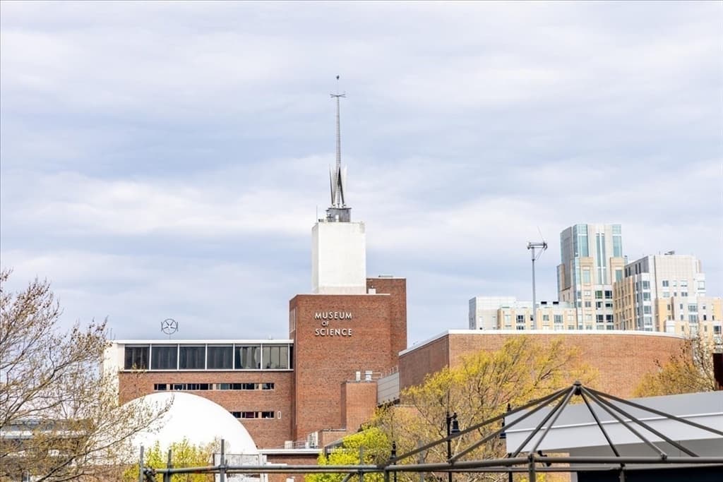 Condominium at 6 Whittier Place # 4N, Boston MA 02114, photo 28 of 30