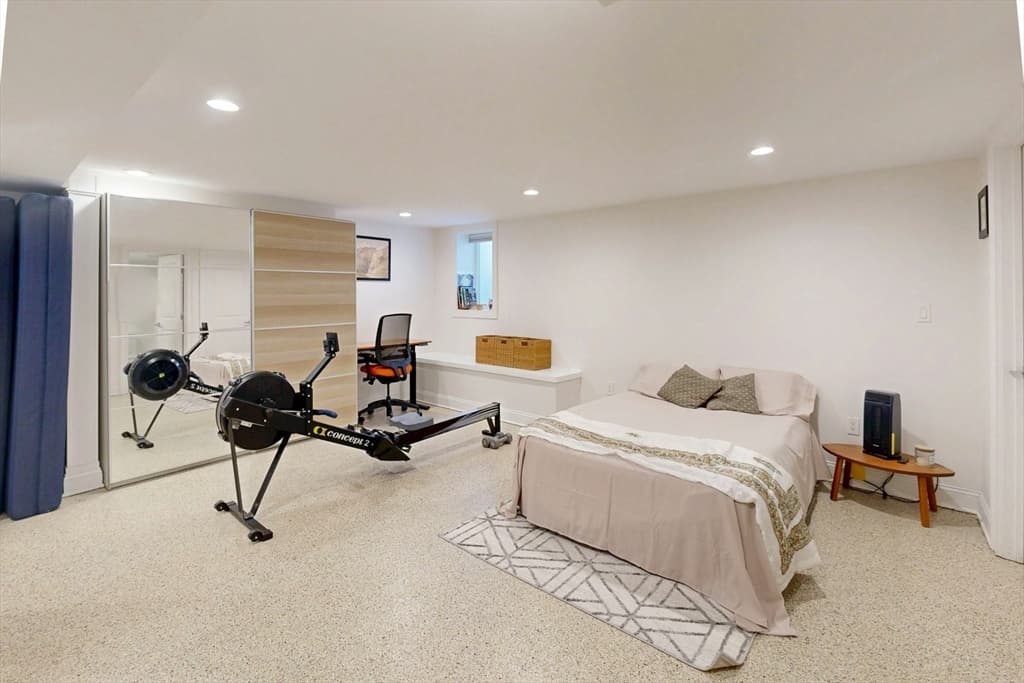 Condominium at 32 Fifth Street # 1, Cambridge MA 02141, Cambridge, photo 23 of 26
