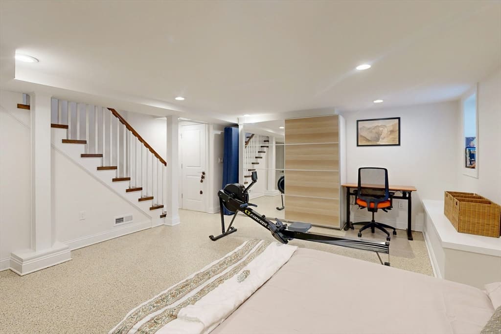 Condominium at 32 Fifth Street # 1, Cambridge MA 02141, Cambridge, photo 22 of 26