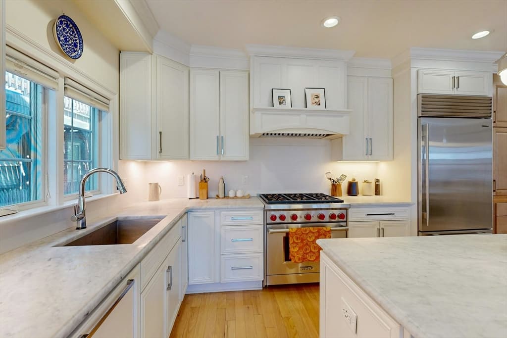Condominium at 32 Fifth Street # 1, Cambridge MA 02141, Cambridge, photo 8 of 26