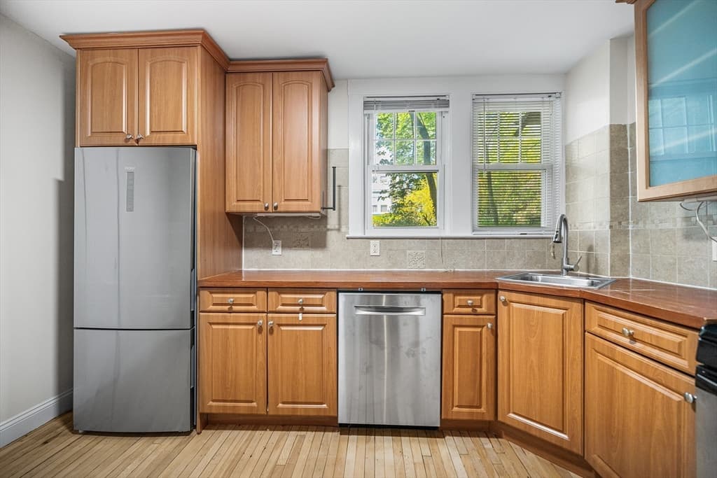 601 Franklin Street # 2, Melrose MA 02176 photo 8