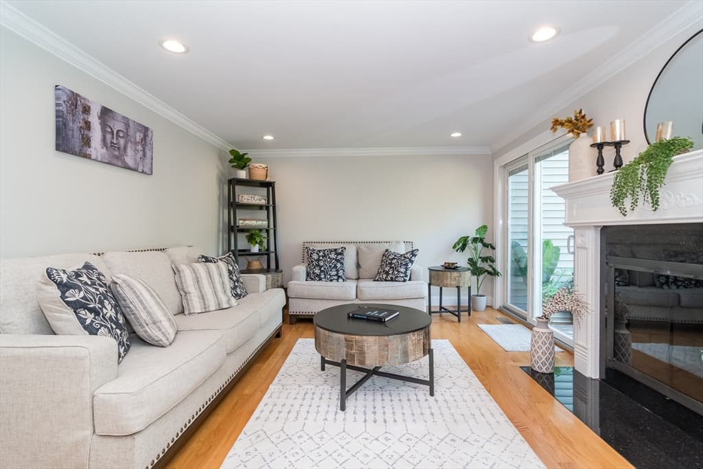 286 Linden Street # 286, Wellesley MA 02482 photo 4