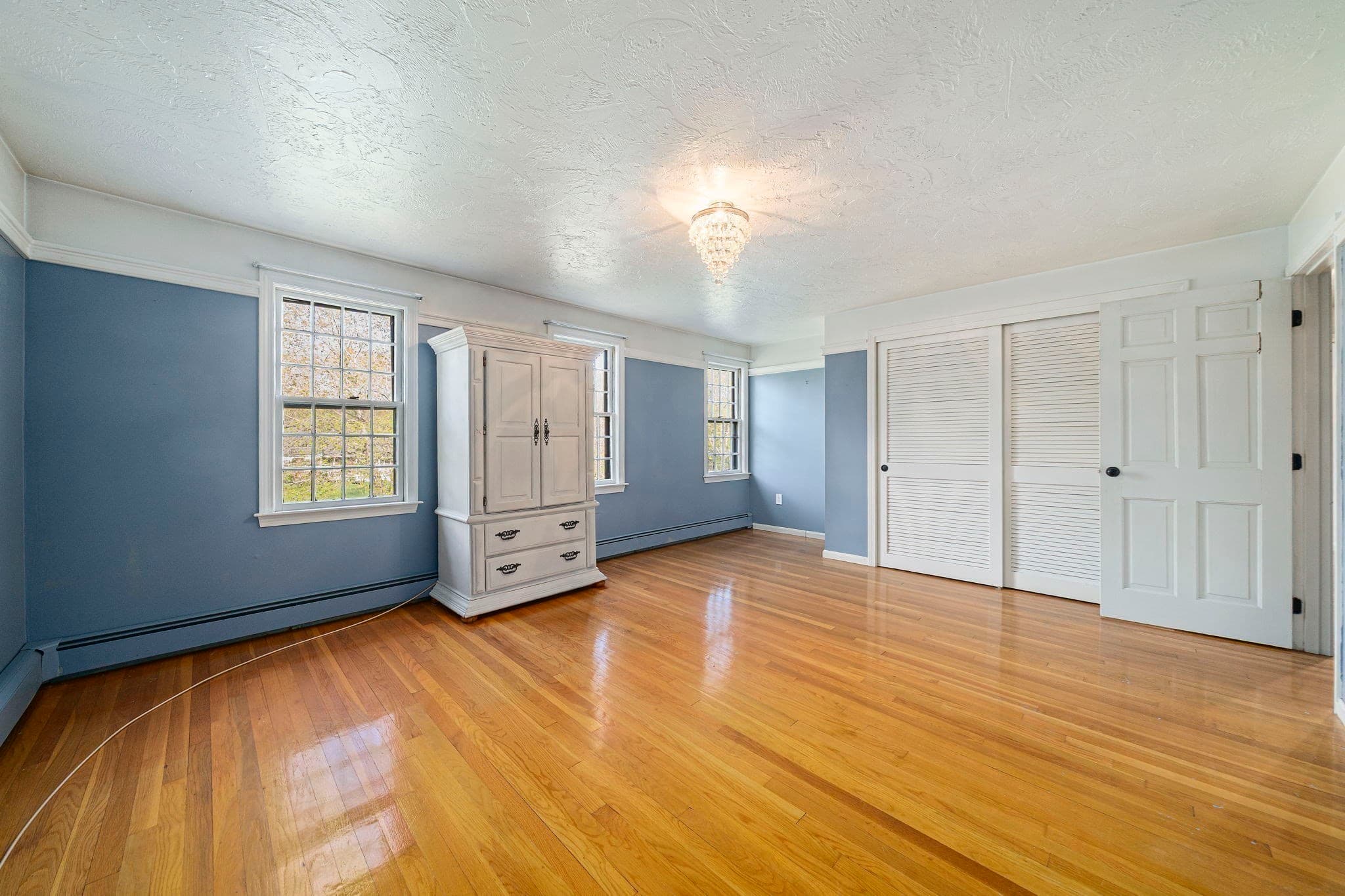 Single Family Residence at 110 Country Rd, Hanover MA 02339, photo 15 of 34