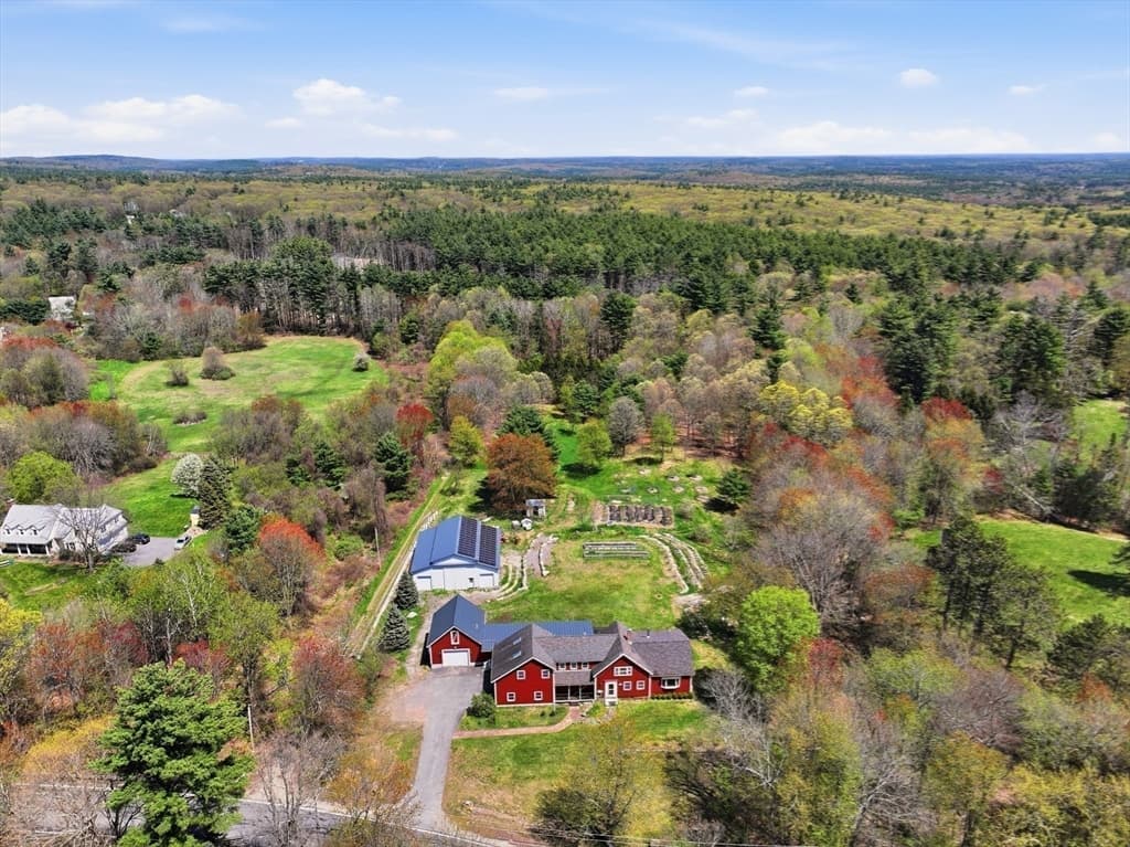 269 Harvard Rd, Bolton MA 01740 photo 4