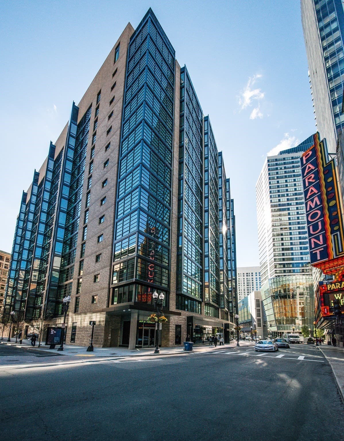580 Washington St # 6F, Boston MA 02111