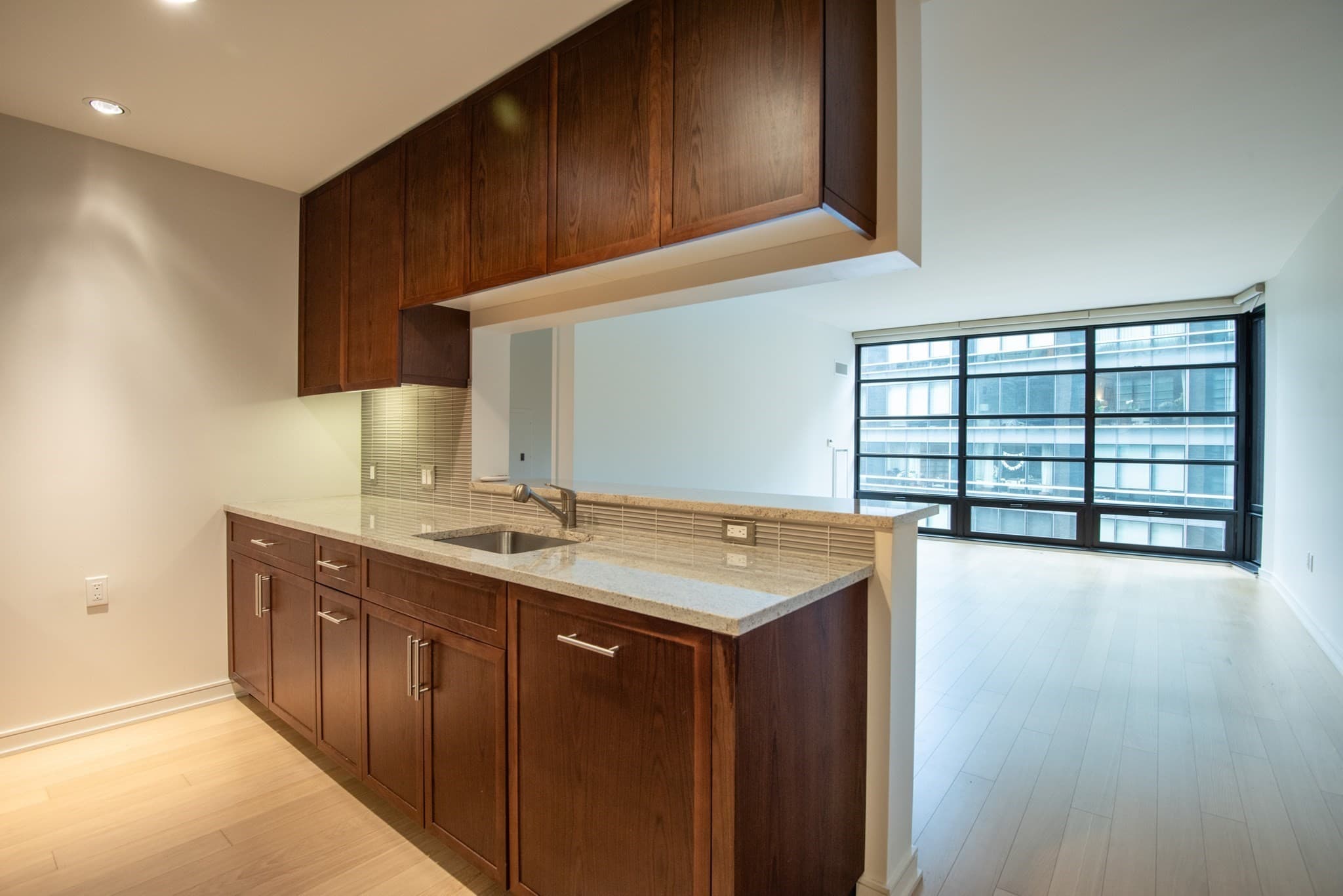 Condominium at 580 Washington St # 6F, Boston MA 02111, photo 5 of 37