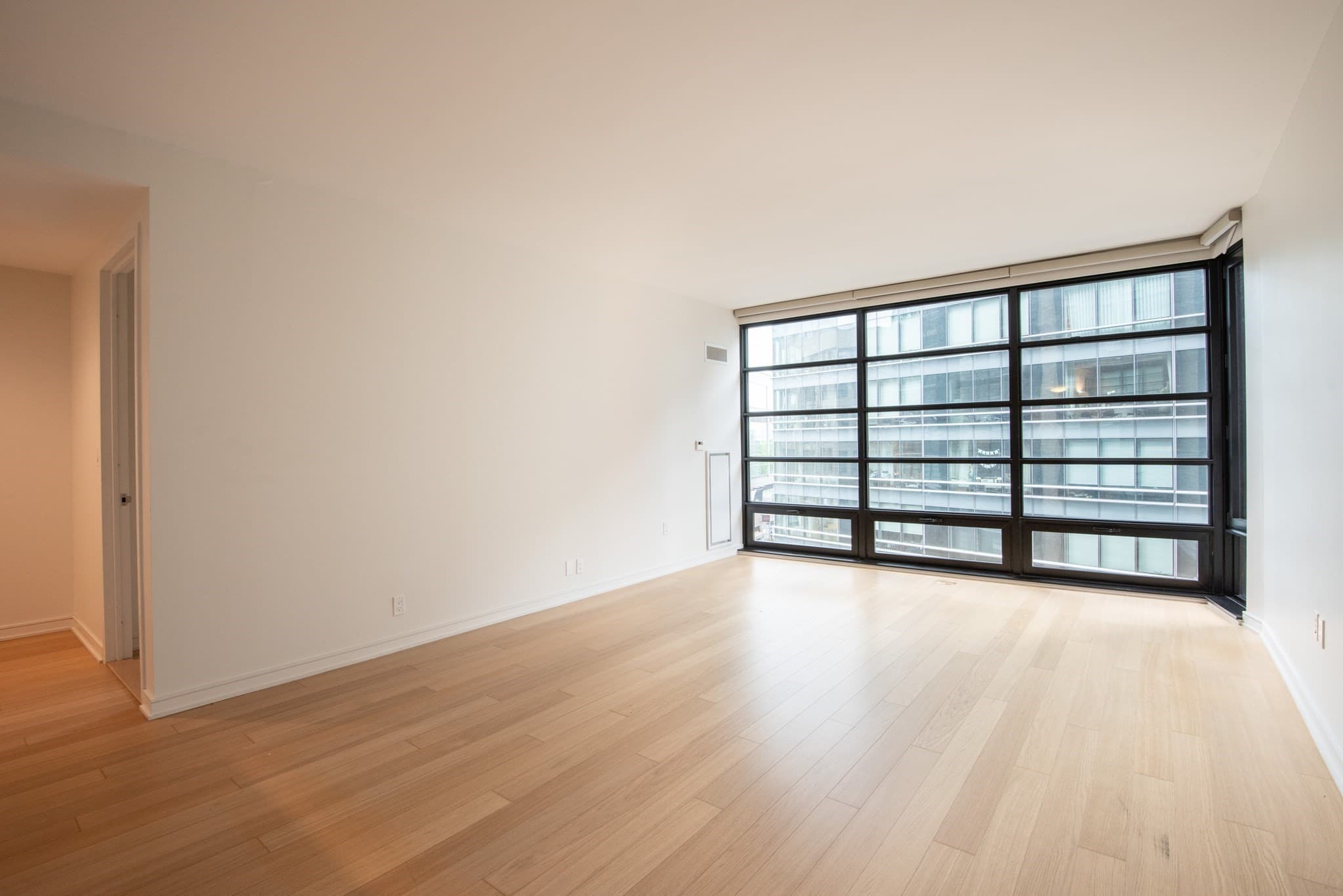 Condominium at 580 Washington St # 6F, Boston MA 02111, photo 11 of 37