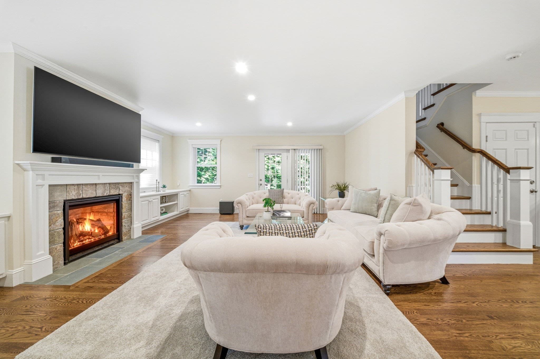 Single Family Residence at 35 Marshall Rd, Wellesley MA 02482, photo 2 of 42