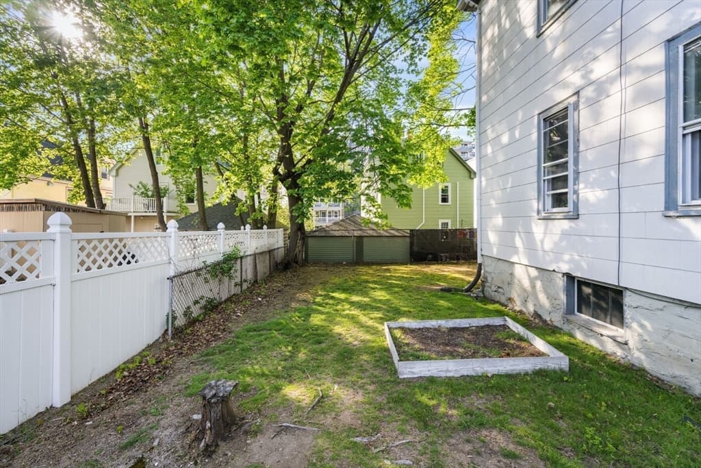 Multi Family at 29 Victoria St, Somerville MA 02144, photo 24 of 27
