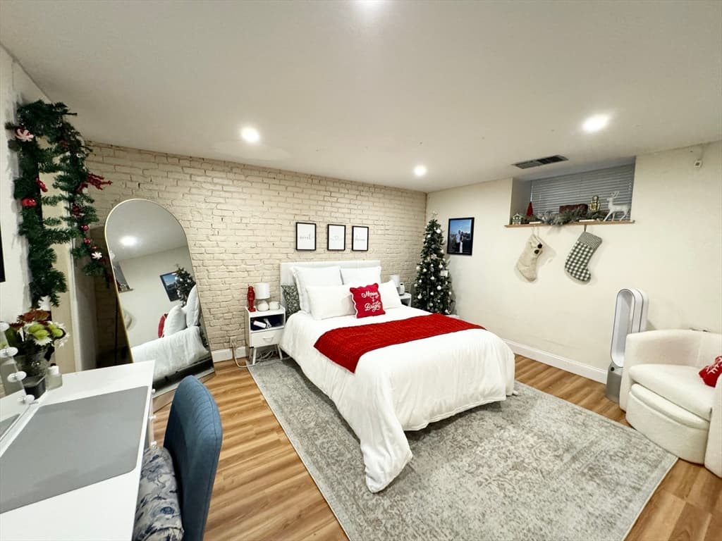 Condominium at 96 Gainsborough Street # 103W, Boston MA 02115, photo 5 of 10