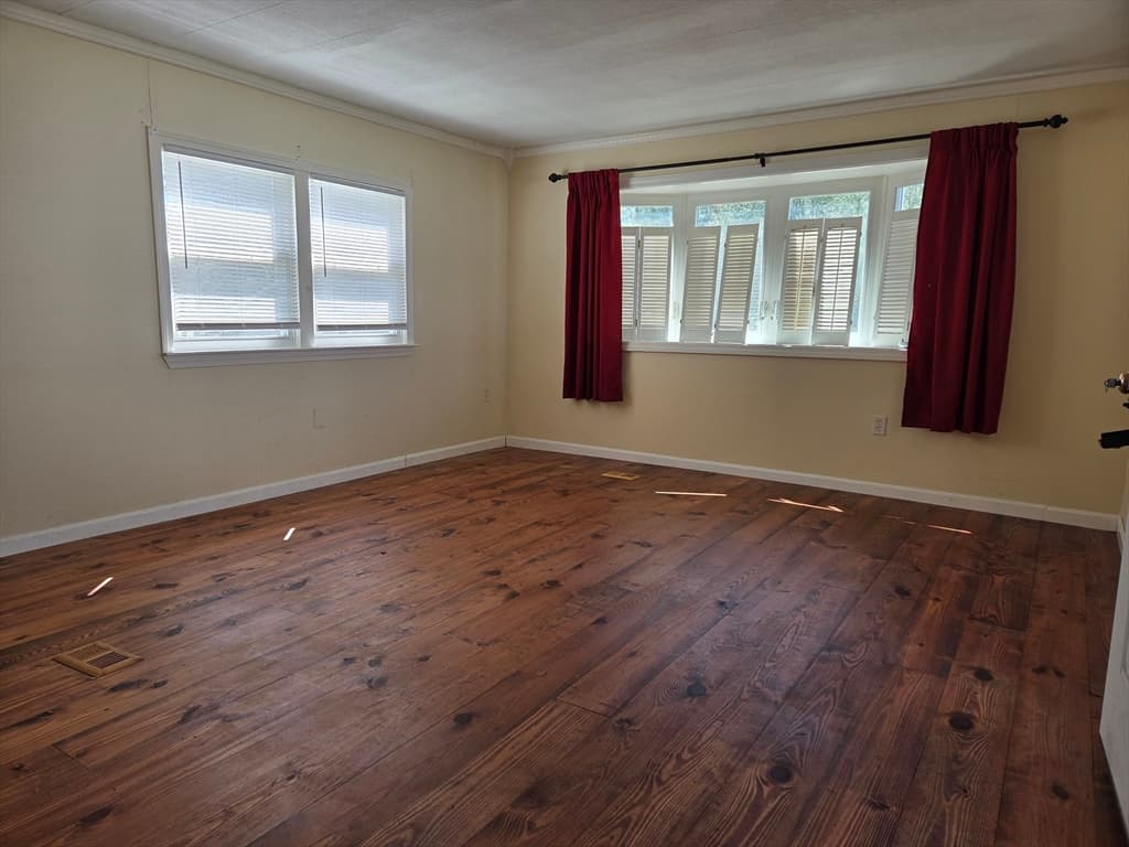 84 Tavitian Blvd, Marlborough MA 01752 photo 9