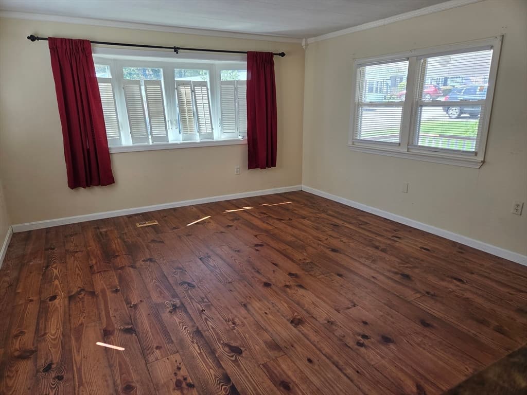 84 Tavitian Blvd, Marlborough MA 01752 photo 8