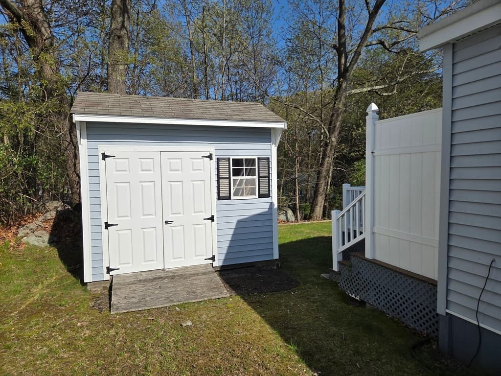 84 Tavitian Blvd, Marlborough MA 01752 photo 25