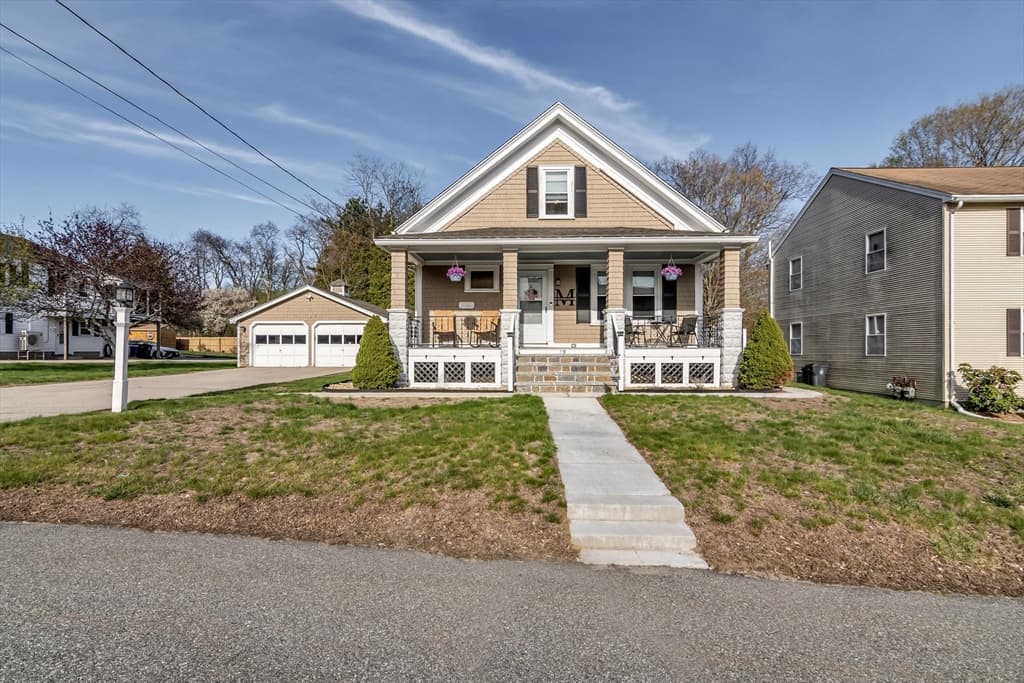 19 Forest St, Haverhill MA 01832
