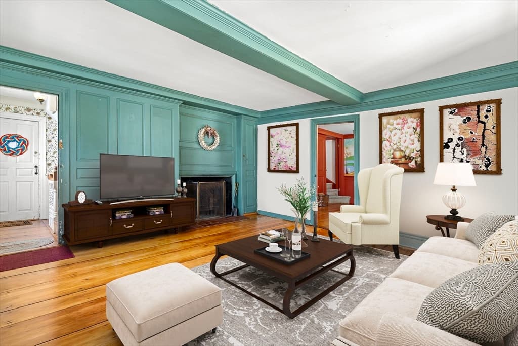 125 Derby Street # D, Salem MA 01970
