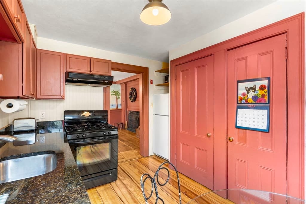 125 Derby Street # D, Salem MA 01970 photo 15