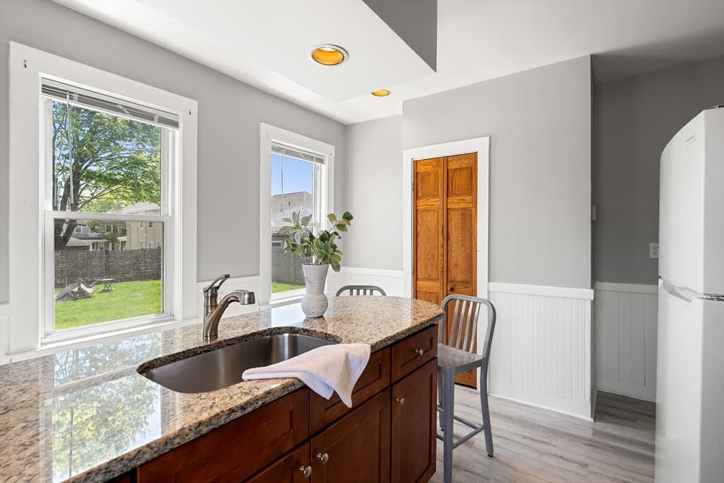 Condominium at 2 Thorndike St # 2, Arlington MA 02474, Arlington, photo 14 of 22