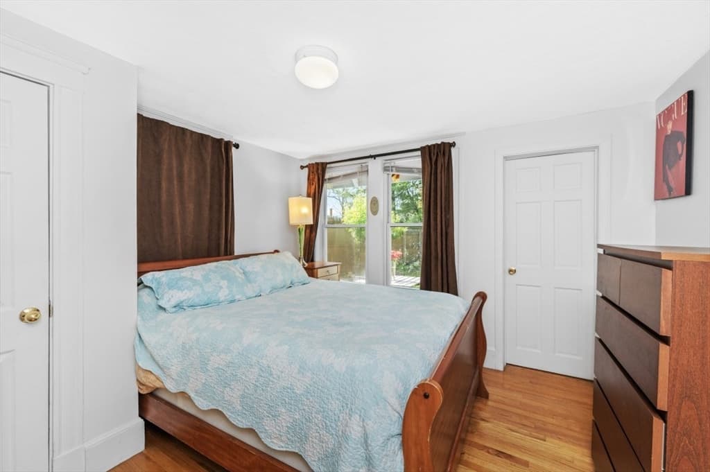 Single Family Residence at 15 Murray Hill Rd, Medford MA 02155, photo 16 of 30