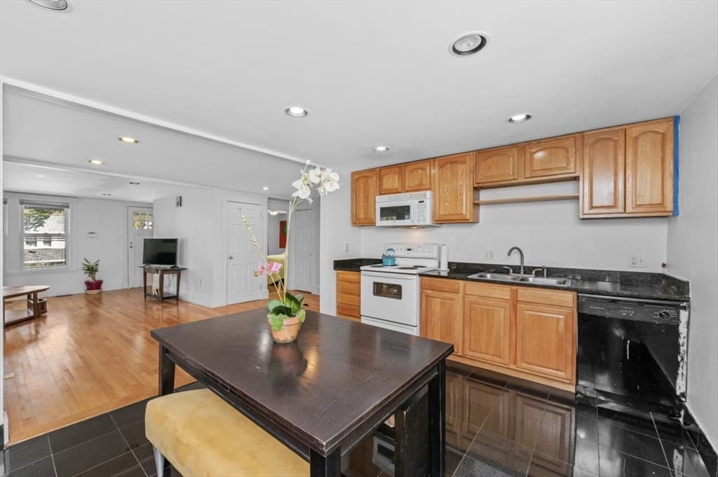 Single Family Residence at 15 Murray Hill Rd, Medford MA 02155, photo 7 of 30