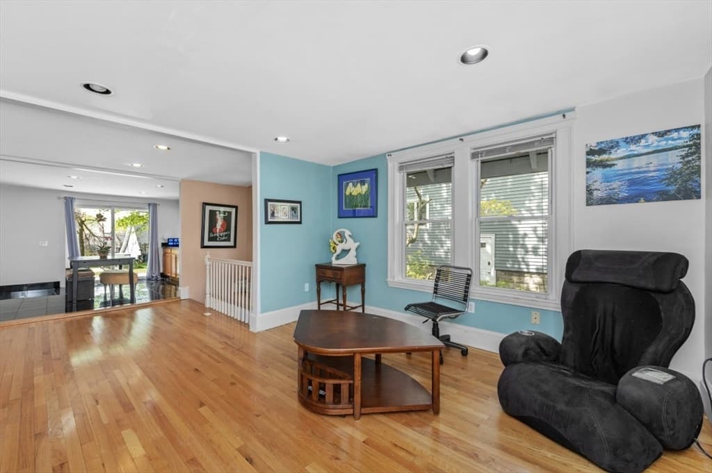 Single Family Residence at 15 Murray Hill Rd, Medford MA 02155, photo 11 of 30