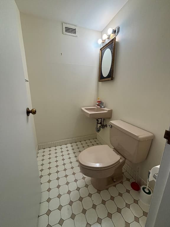 60 Longwood Ave # 408, Brookline MA 02446 photo 6