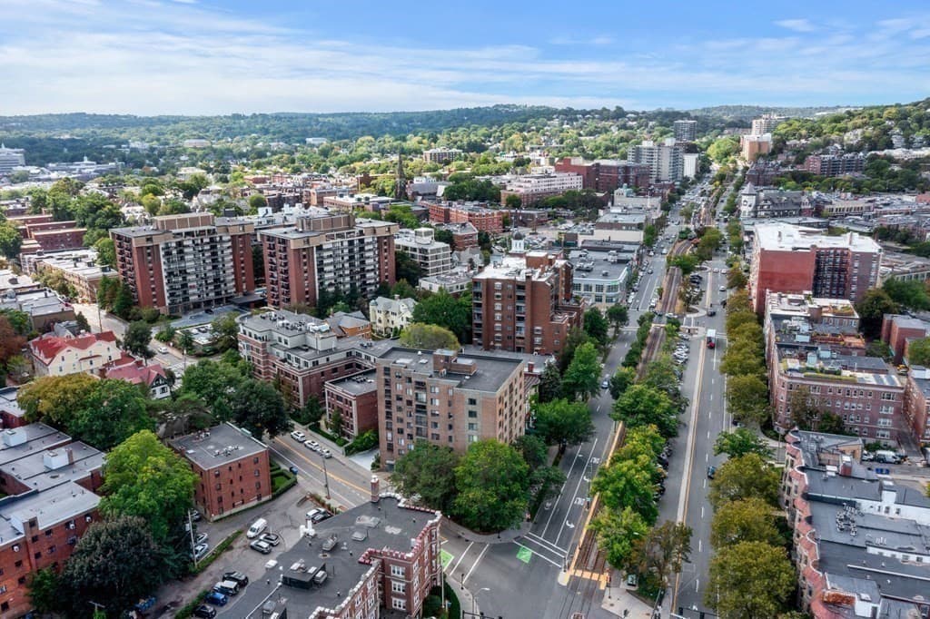 60 Longwood Ave # 408, Brookline MA 02446 photo 4