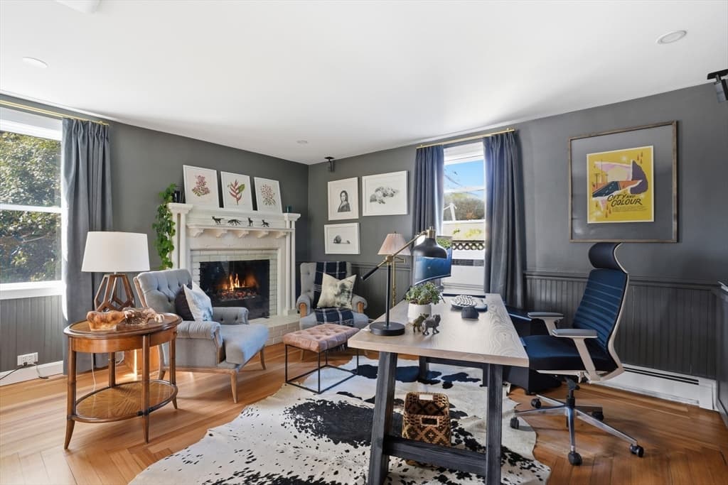 Single Family Residence at 14 Stockbridge St, Cohasset MA 02025, photo 11 of 20