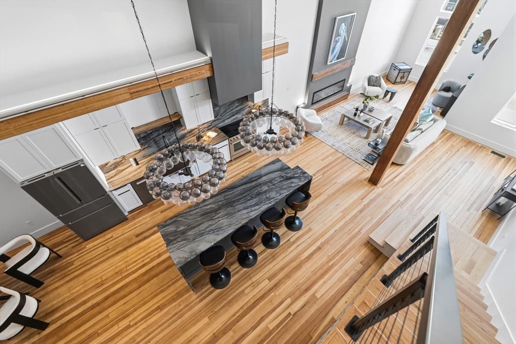 Condominium at 1001 Shirley # 2, Winthrop MA 02152, Winthrop, photo 8 of 39