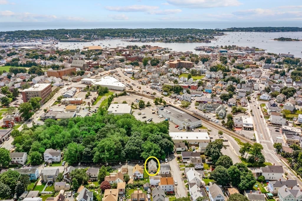8 1/2 Myrtle Square, Gloucester MA 01930 photo 26