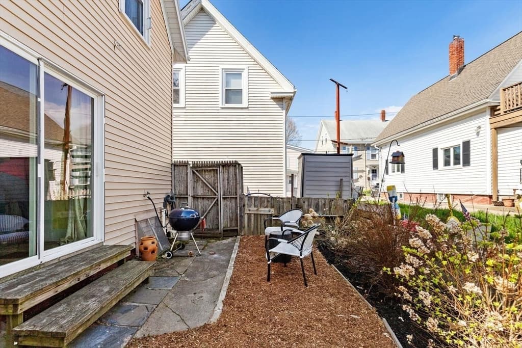 8 1/2 Myrtle Square, Gloucester MA 01930 photo 22