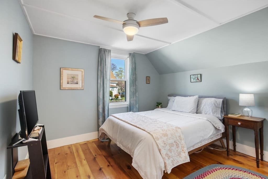 8 1/2 Myrtle Square, Gloucester MA 01930 photo 7