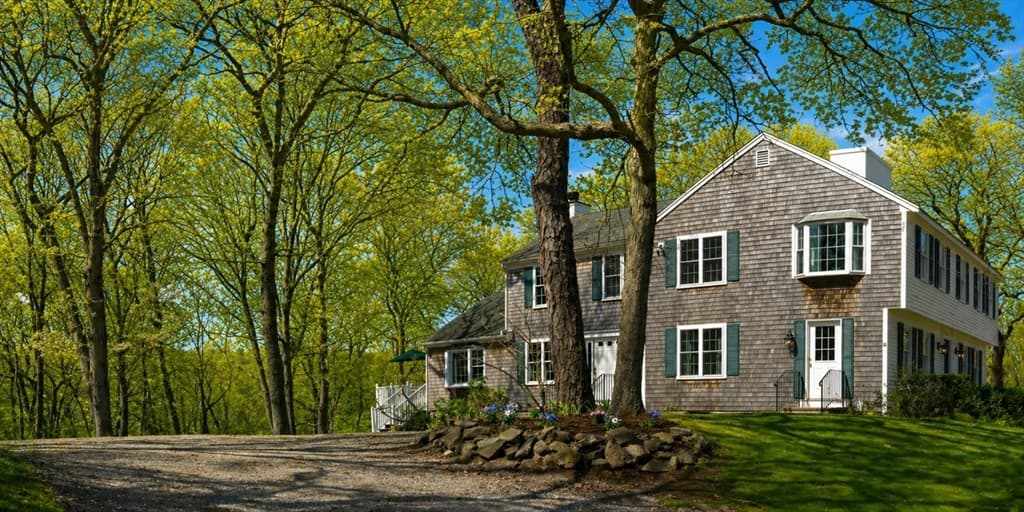Single Family Residence at 420 Route 6a, Sandwich MA 02537, photo 6 of 42