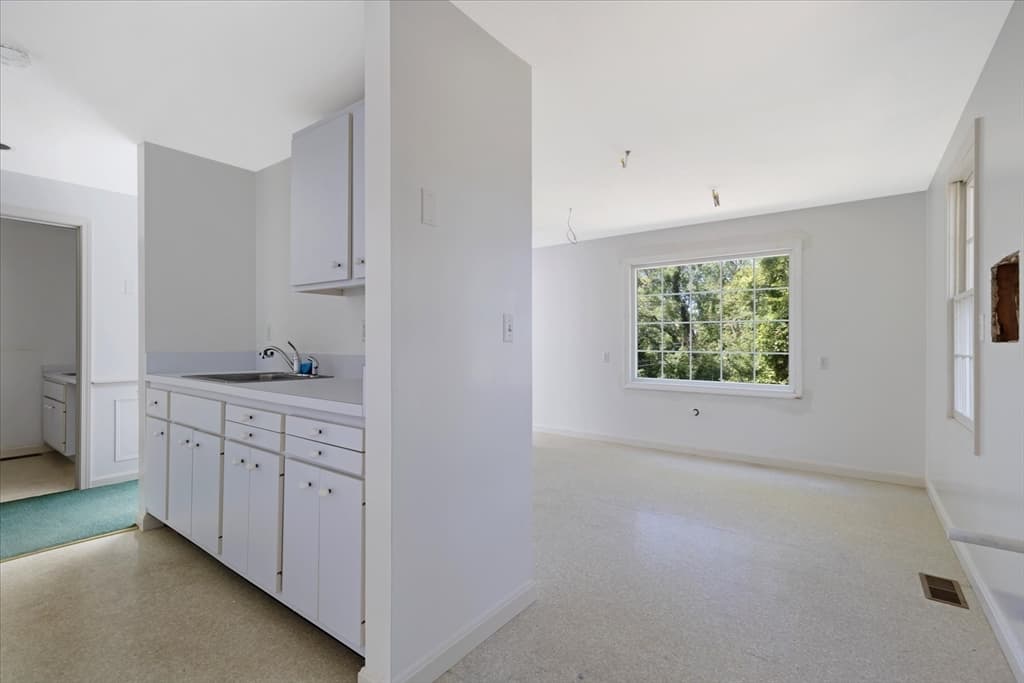 Single Family Residence at 420 Route 6a, Sandwich MA 02537, photo 32 of 42