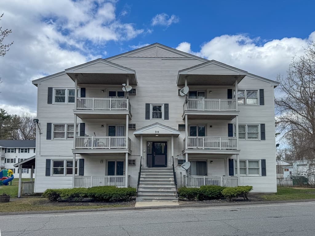 30 Abbey Rd # 108, Leominster MA 01453 photo 2