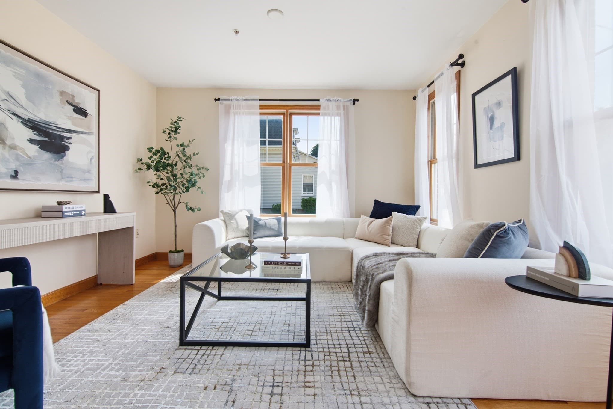 Condominium at 287 Everett St. # 1, Boston MA 02134, photo 3 of 29