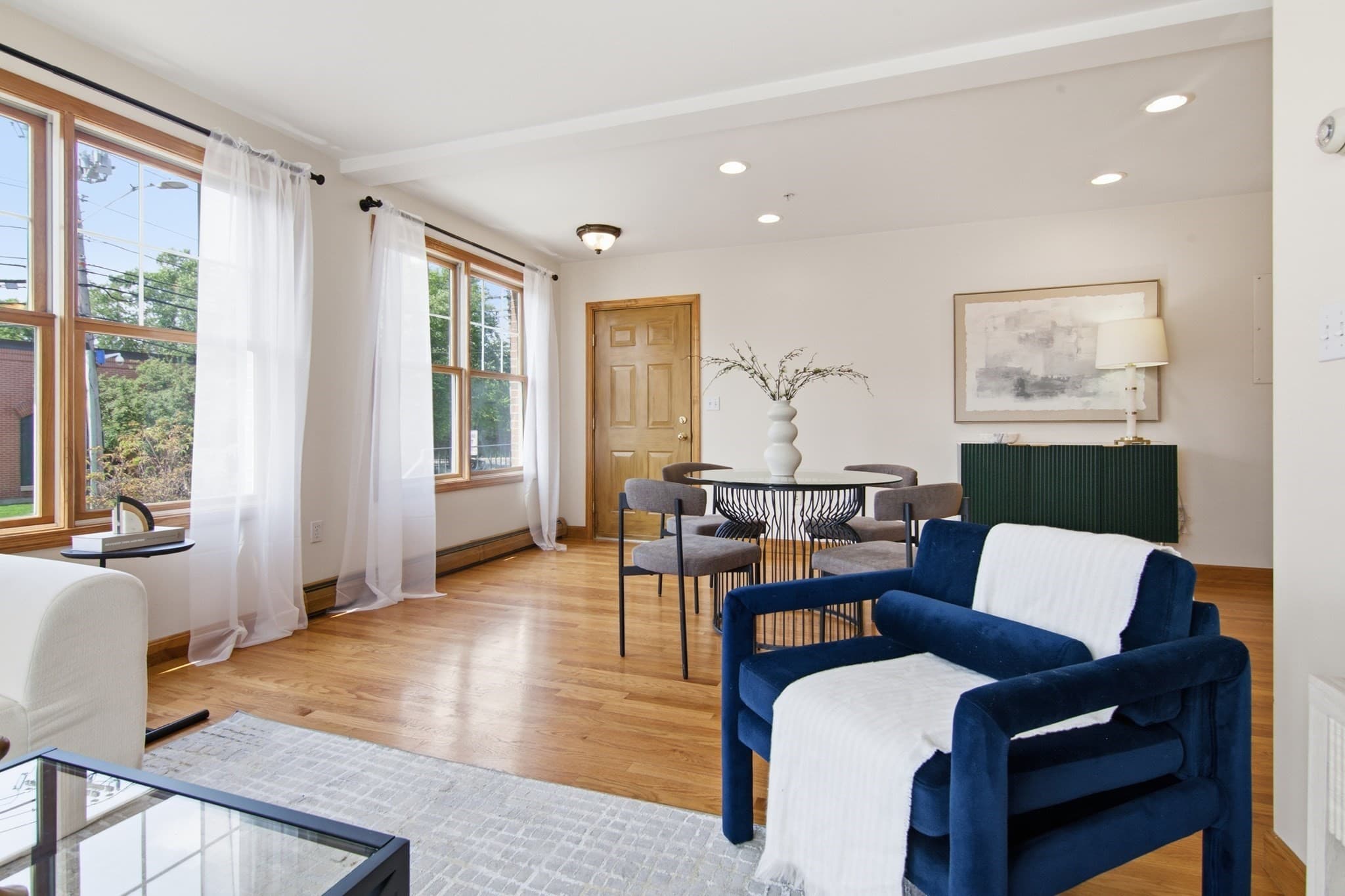 Condominium at 287 Everett St. # 1, Boston MA 02134, photo 4 of 29