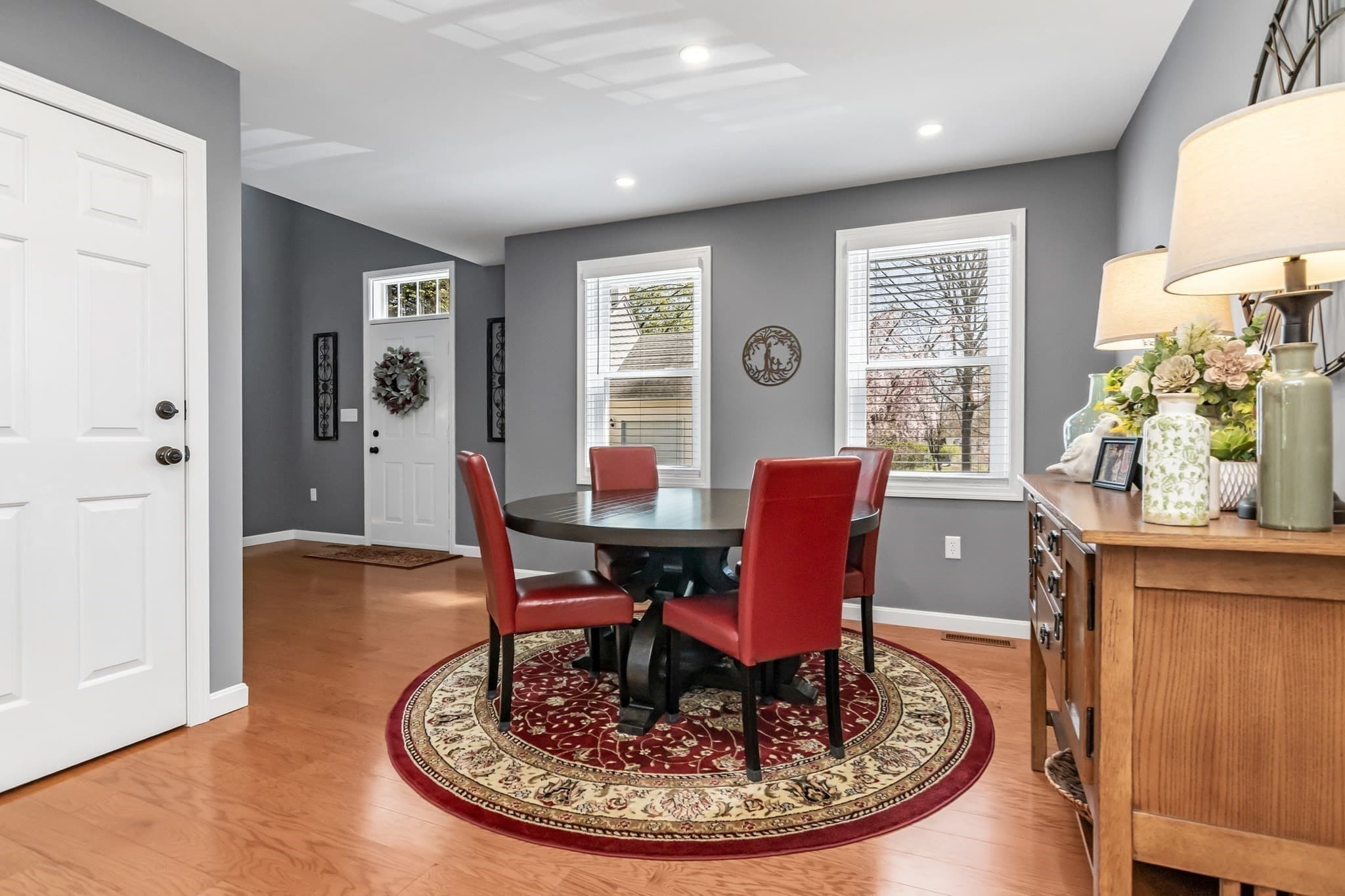 Single Family Residence at 15 Beechwood Dr, Haverhill MA 01832, Haverhill, photo 15 of 41