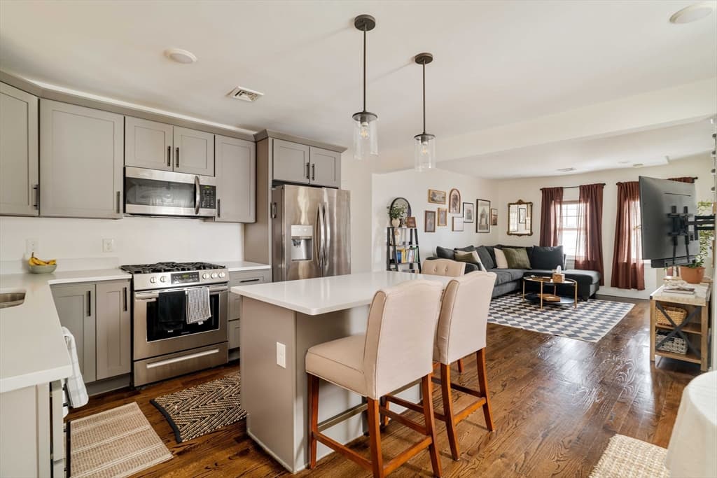 3 Conn St # 3, Woburn MA 01801