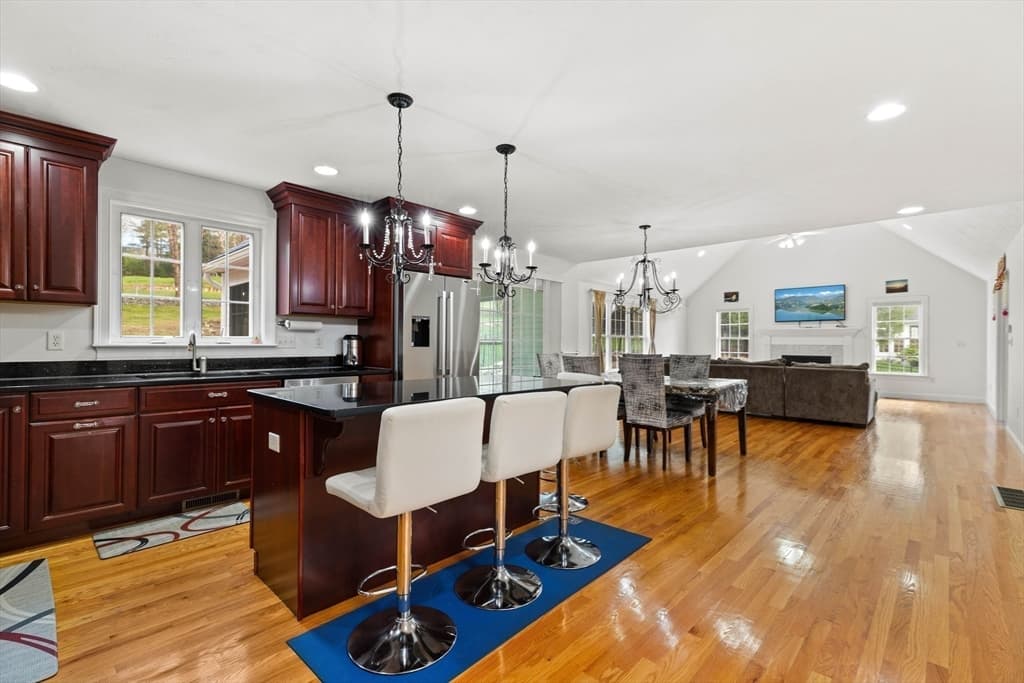 Single Family Residence at 253 Shining Rock Dr, Northbridge MA 01534, Northbridge, photo 6 of 33