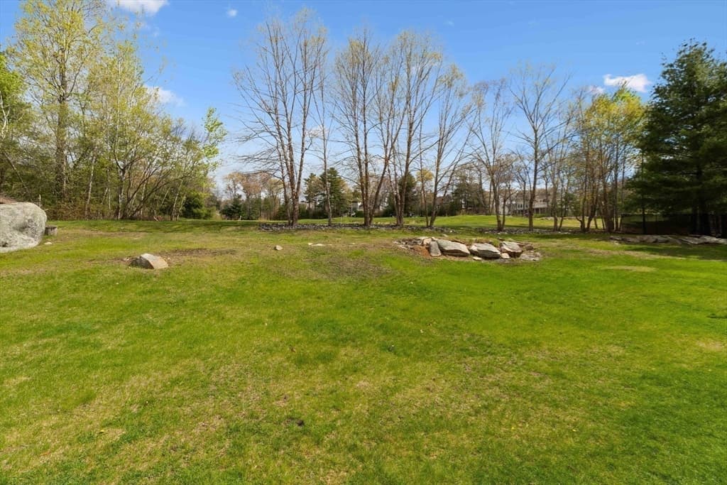 Single Family Residence at 253 Shining Rock Dr, Northbridge MA 01534, Northbridge, photo 31 of 33