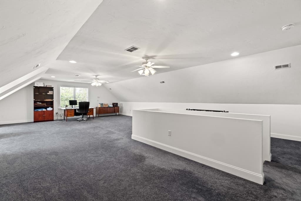 Single Family Residence at 253 Shining Rock Dr, Northbridge MA 01534, Northbridge, photo 29 of 33