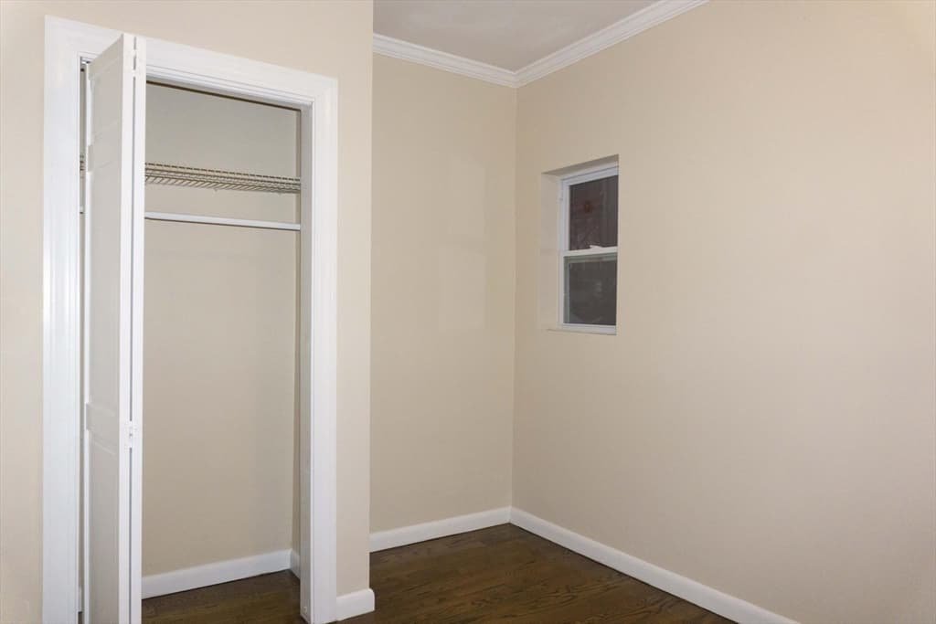 75 Elm, Watertown MA 02472 photo 9