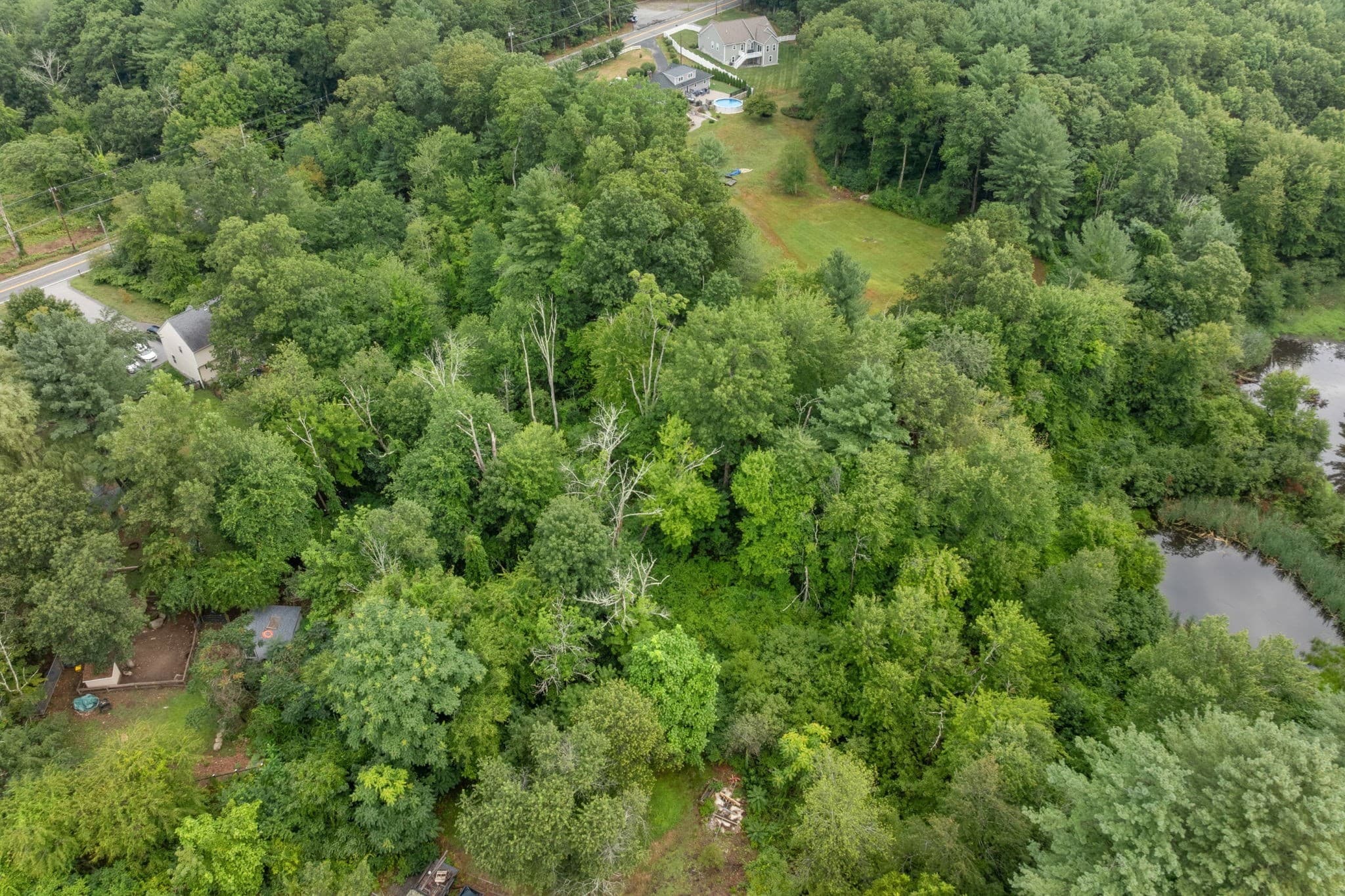 Residential at 785 Broadway Rd, Dracut MA 01826, photo 12 of 17