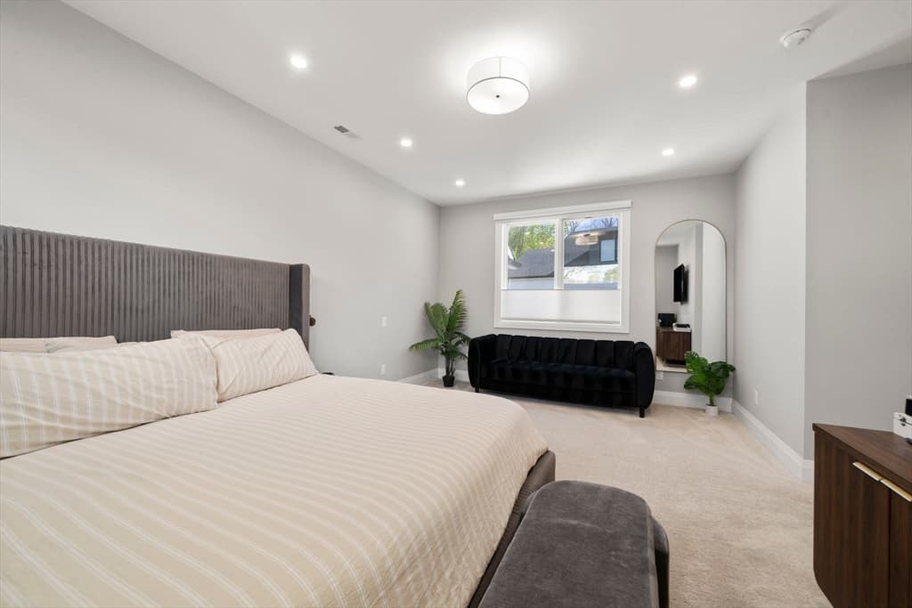 Single Family Residence at 9 Johnson Pl # 9, Newton MA 02466, Newton, photo 23 of 42